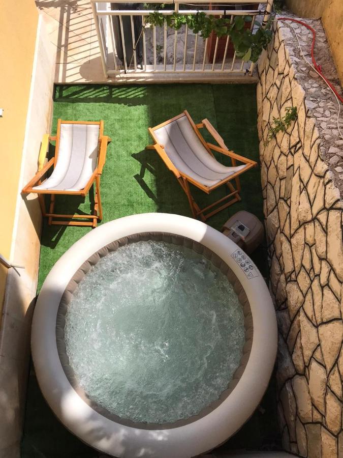 Omis Relaxing Sea Lounge Daire Marusici  Dış mekan fotoğraf